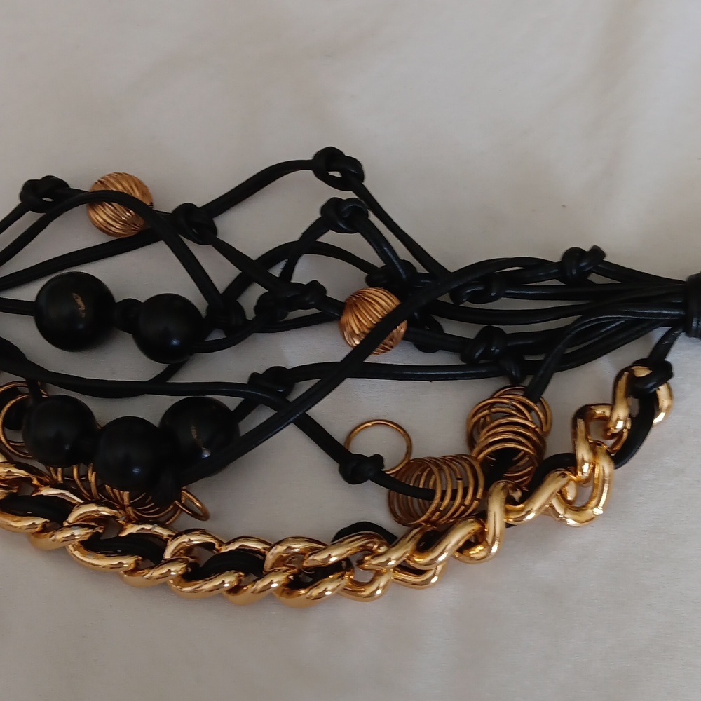 Preloved  Vintage bauble accessory.belt